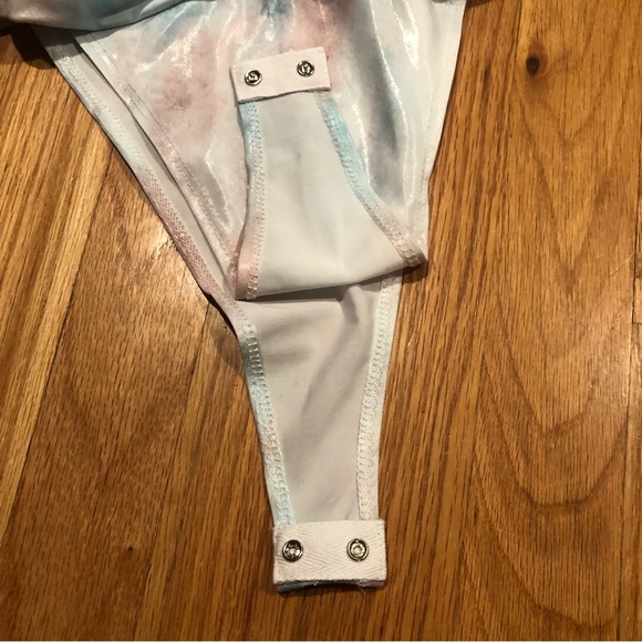 2 For $30 NWT Pastel Tie Dye Wet Look Ruched Iridescent Plunging Bodysuit - Picture 12 of 14